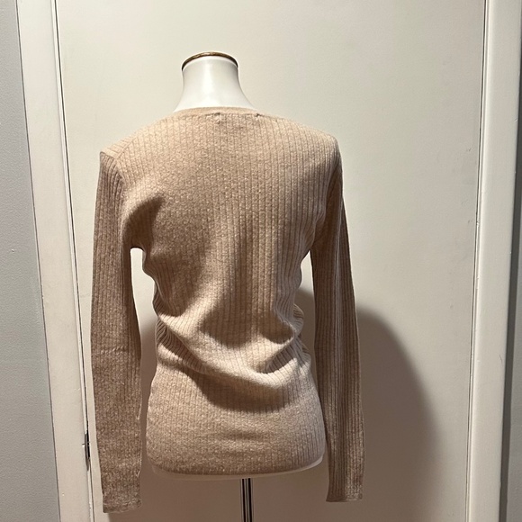 The Cashmere Project Long Sleeve‎ Sweater - Size M. - Picture 4 of 13